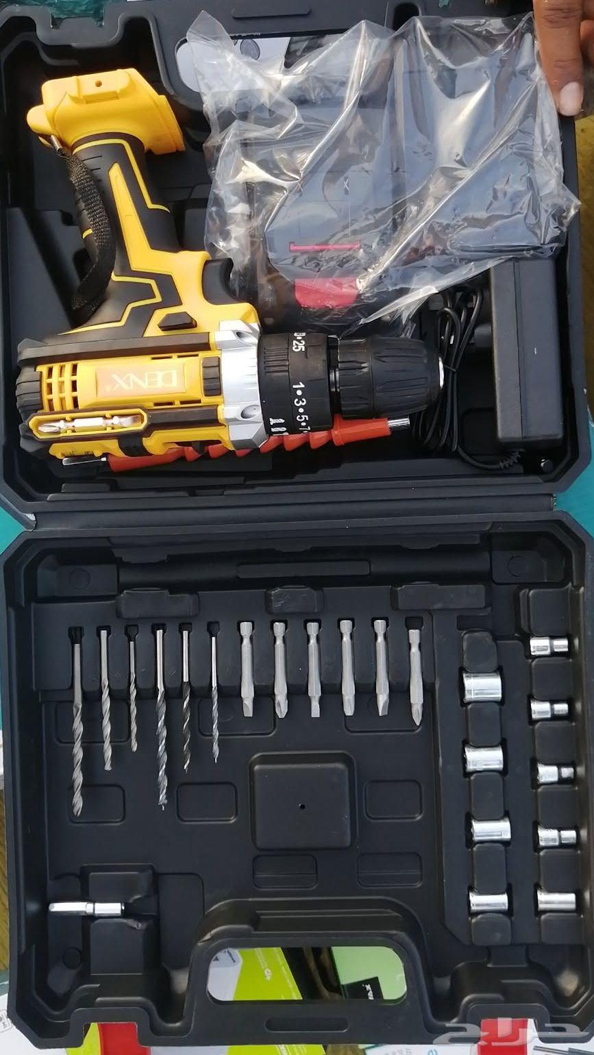 Two-battery drill with two-year warranty from Denes Company64451472750337110