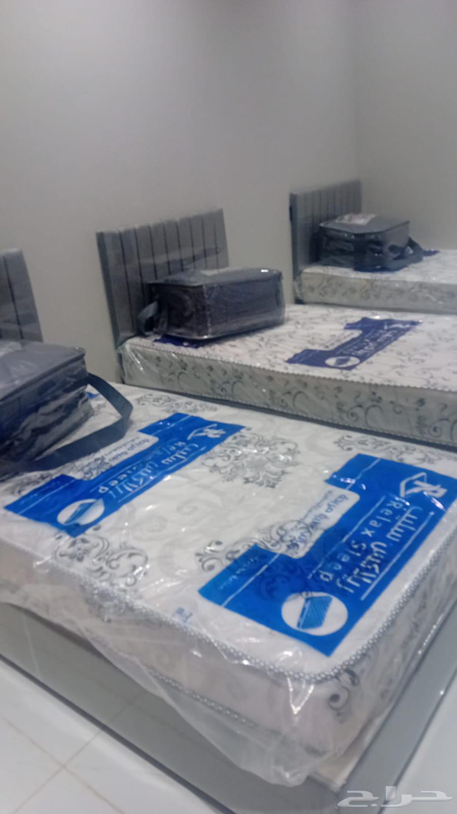 سراير خشب نفر جديده عليهآ عرض خاص وسعر مميز لطلب تواصل ع رقم64380551472641112