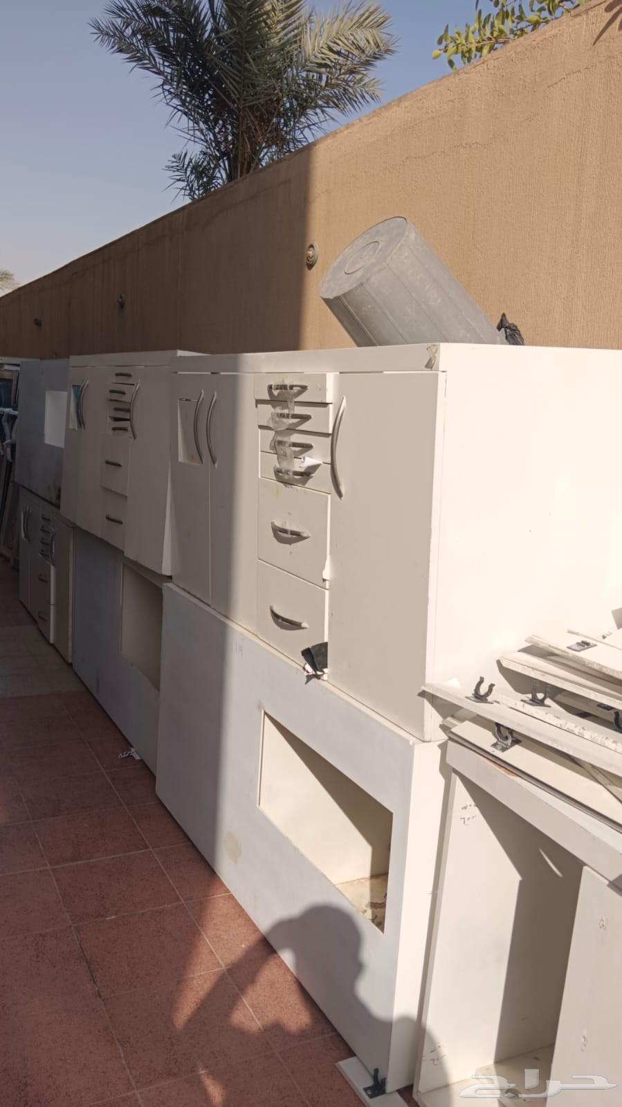 كبائن خشبية خاصة بالعيادات معا الاحواض مقاسات مختلفة64380723626371113