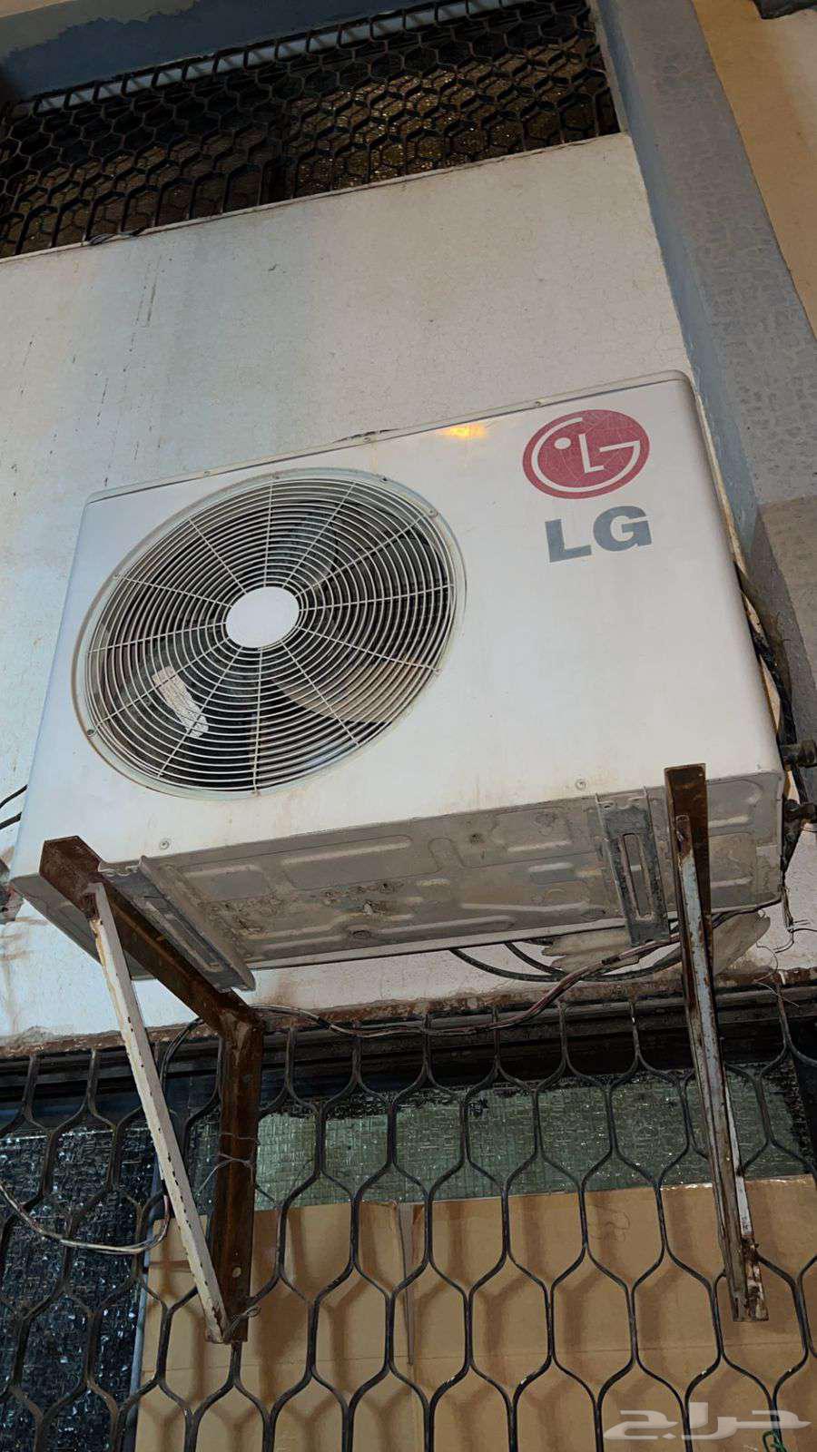 مكيف LG للبيع64391906911874110