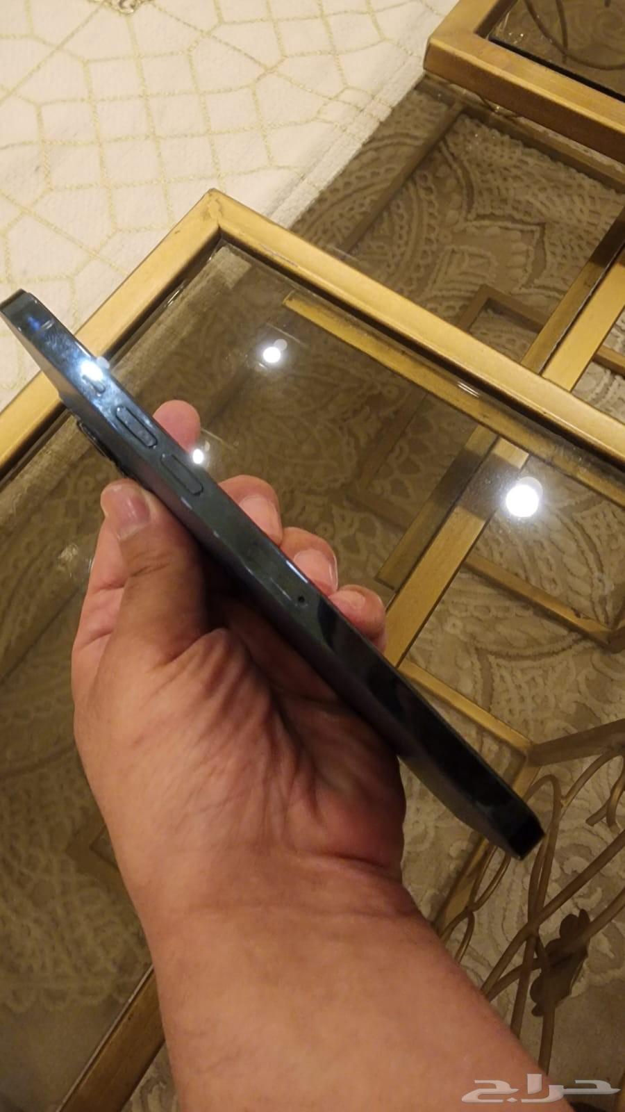 ايفون 12pro max نظيف جدا64383552596481114