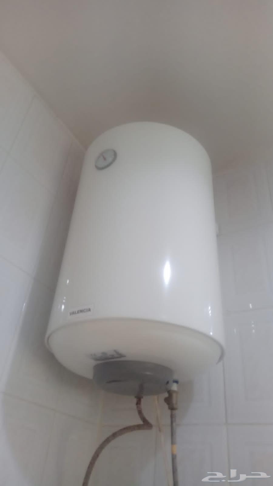 Picadough with shower for 350 riyals, large heater for 100 and small one for 5064523287605378113