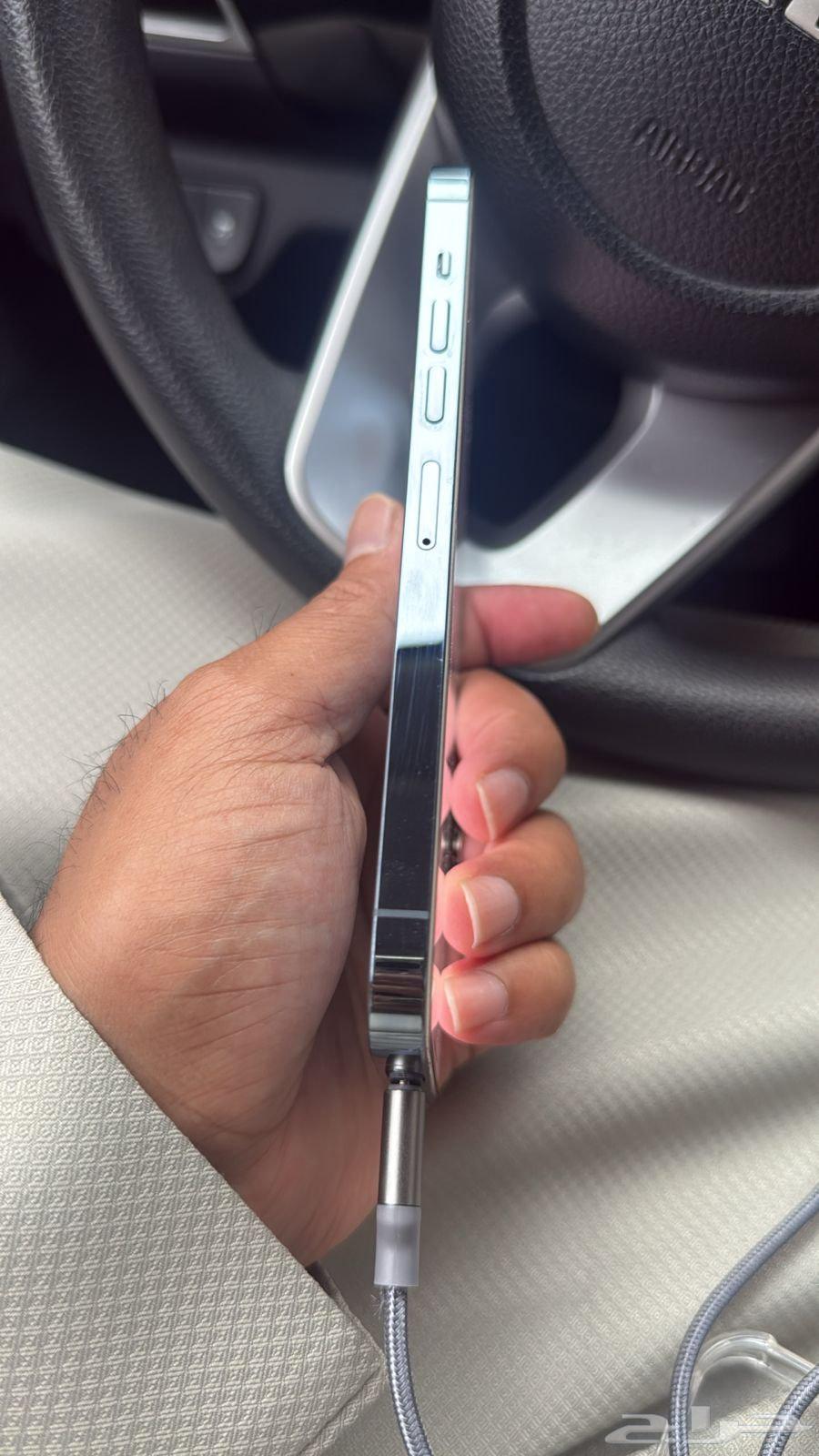 ايفون 13 برو ماكس 256 قيقا بطاريته 94 وكاله نظيف كرت64392086932225114