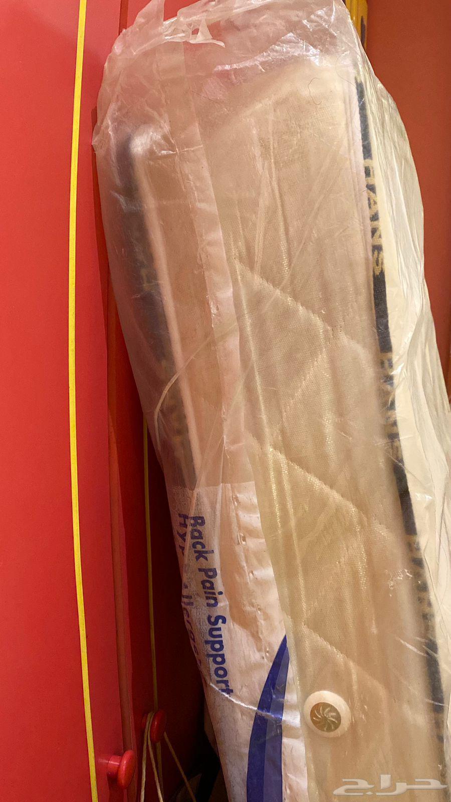 سرير للبيع مع مرتبة نظيفة مغلفة64382776443779111