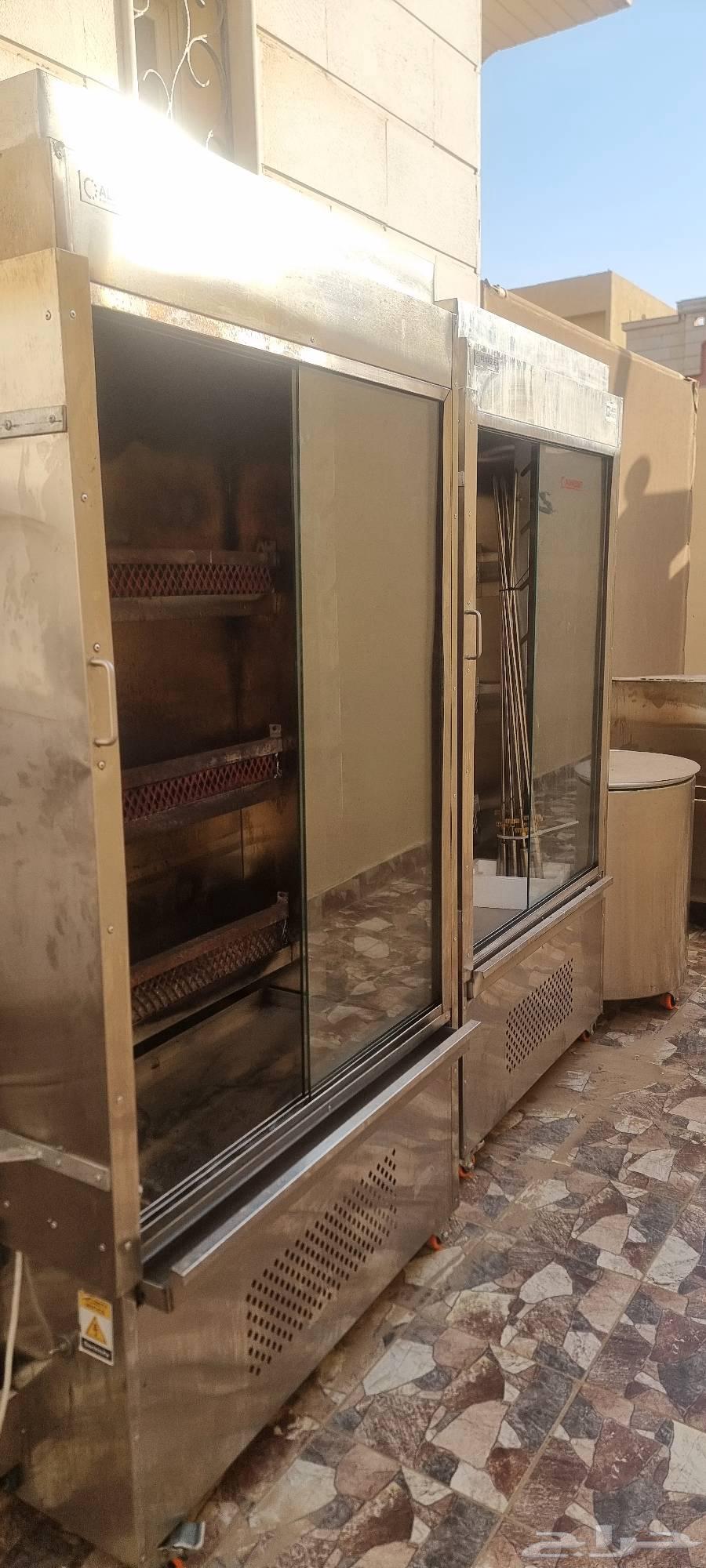 معدات مطعم شواية للبيع64391591459969113