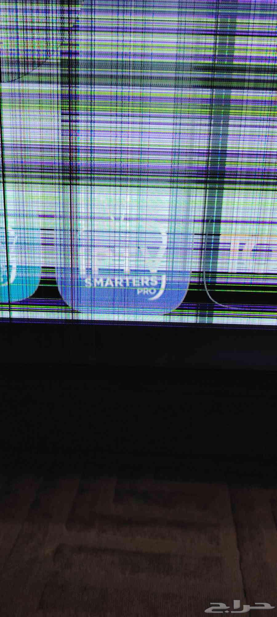 شاشة للبيع سمارت 65 بوصه مكسوره اشتريت قبل شهرين تقريبا64378164200449111