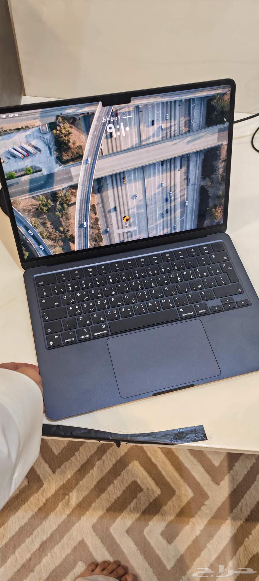 ماك بوك نظيف جدا64390527371651111