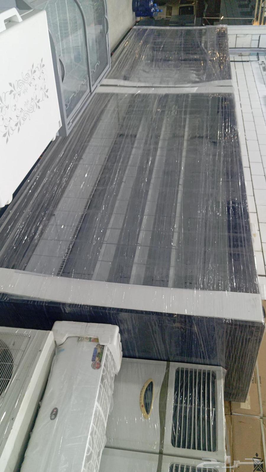 Refrigerator 3 meters for vegetables black color brand new e64382983850242111