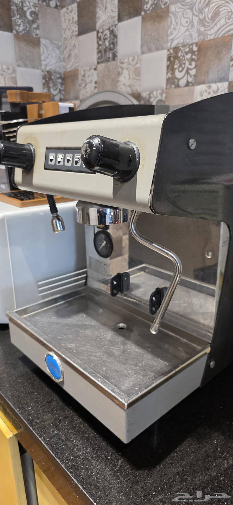 مكينة اسبريسوا ايطالي64382776524931112