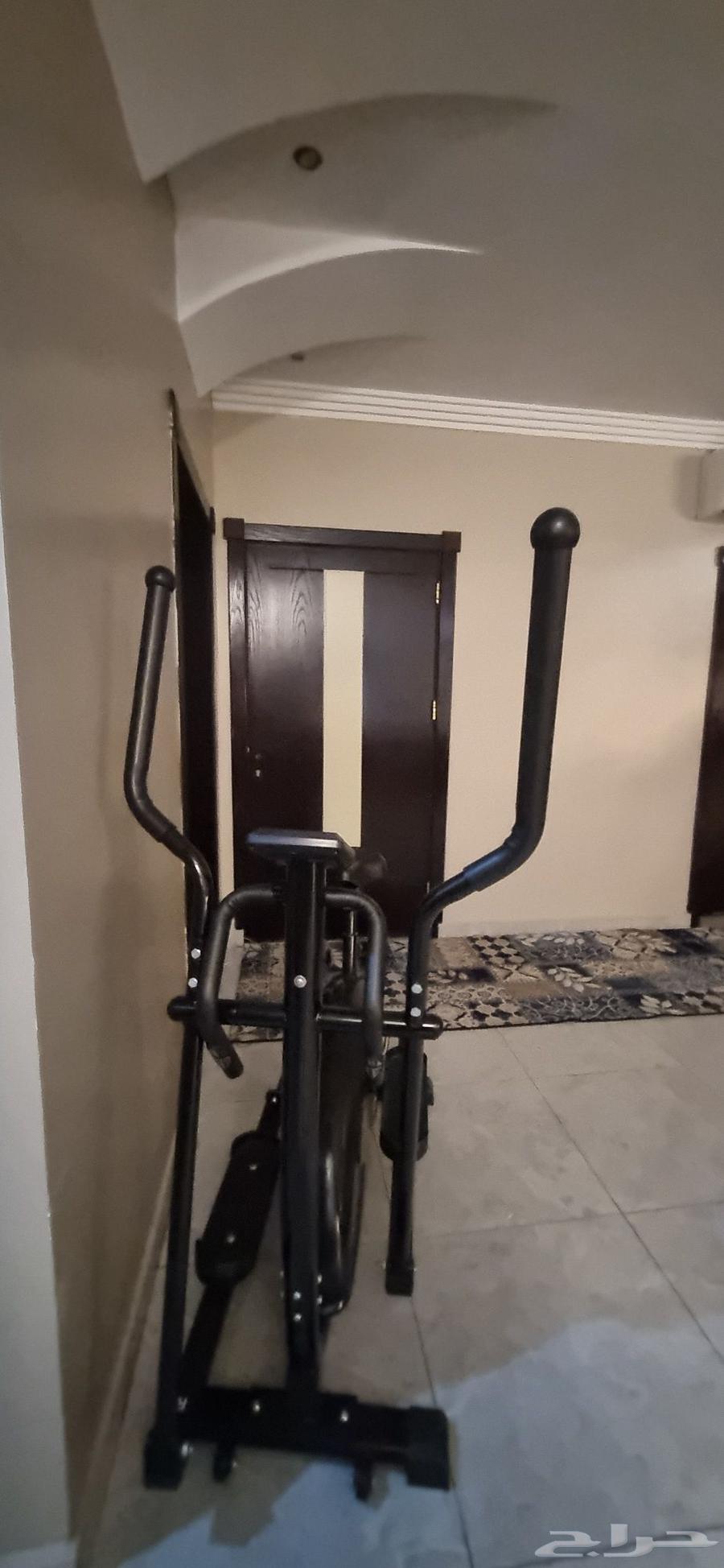 New treadmill, selling for 350 SAR because I don't need it64381920207106113
