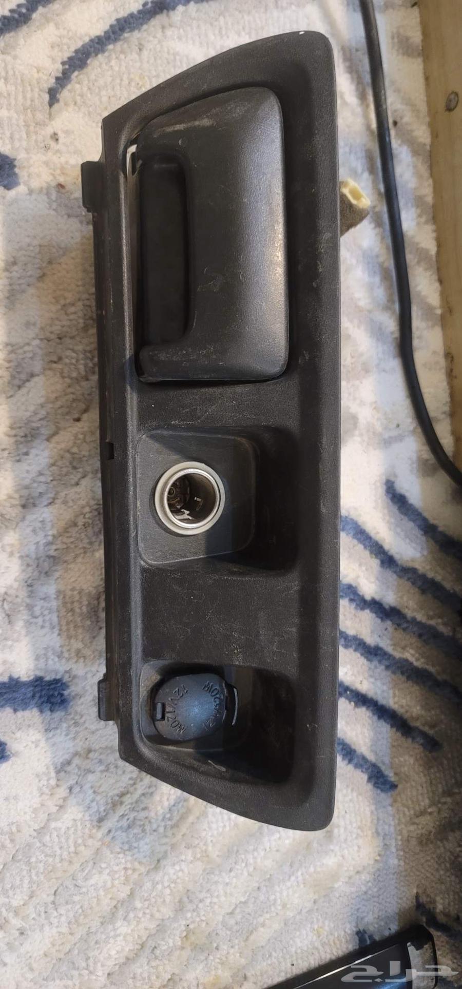 Dashboard decoration lighter and extinguisher for Land Cruiser 2007 and below64536906142722110