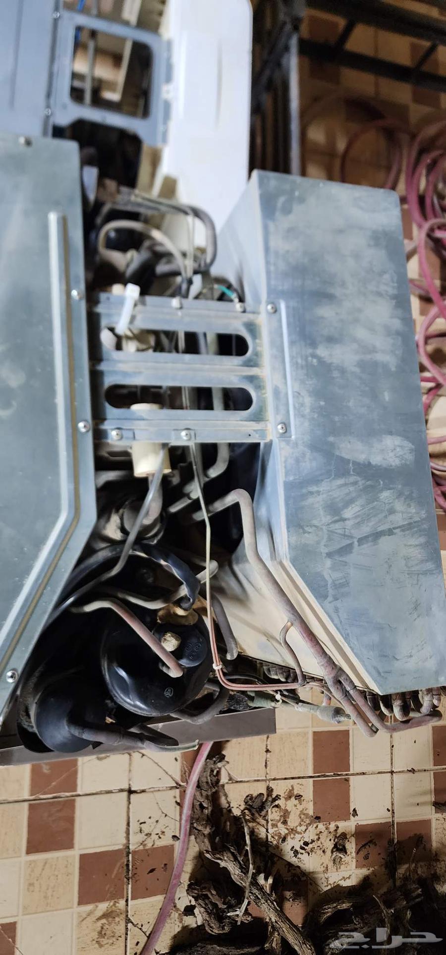 مكيف جنرال18 نضيف بدون صندوق ومكيف chlgo18نضيف مع صندوق64391276161283114