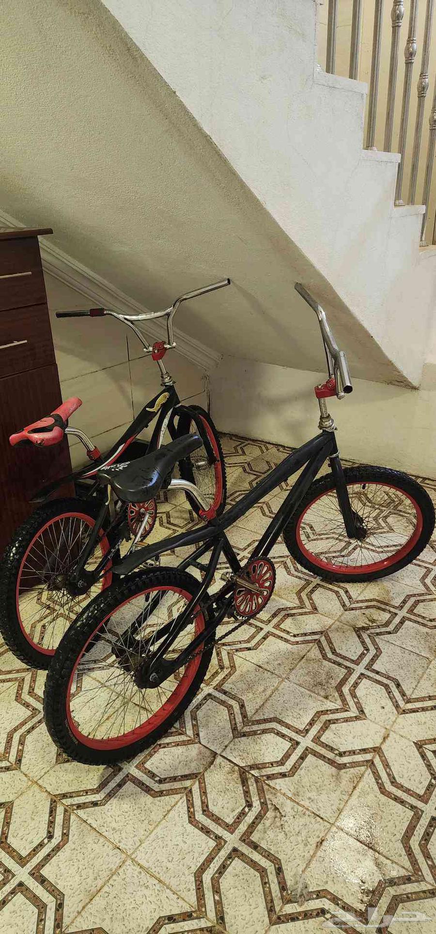 للبيع سياكل عدد 2 مقاس 2064378803641347110