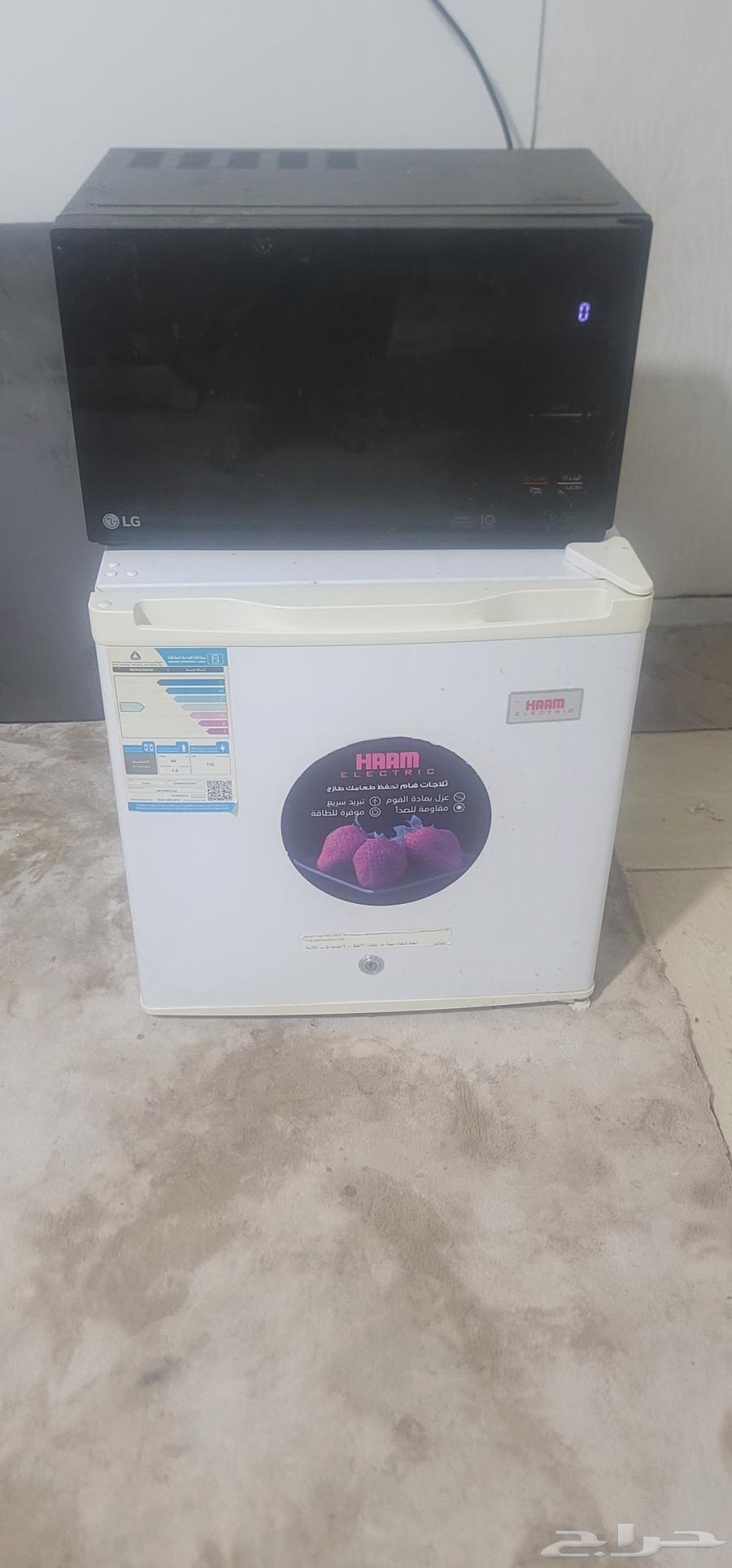 بيع ثلاجه مكتبيه وفرن كهربائي64377491238658111