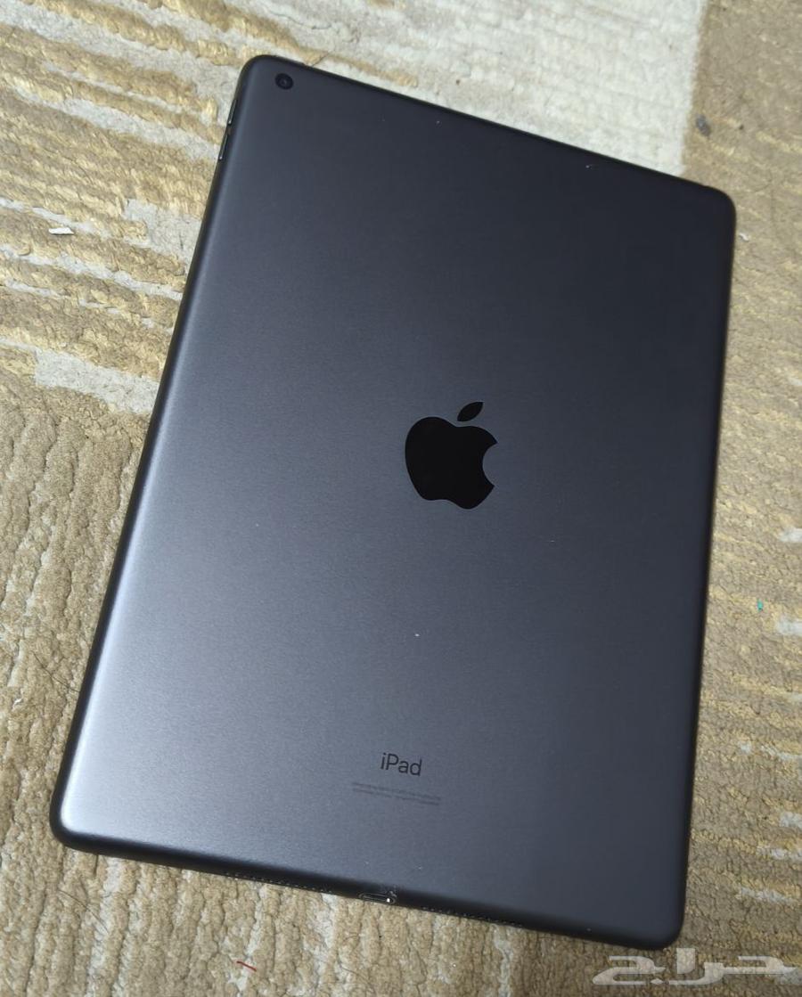For sale, 7th generation iPad, very clean, no defects64388190135683111