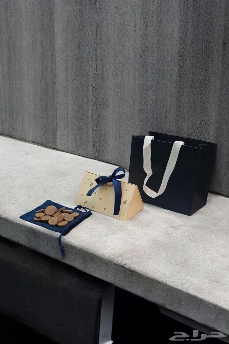 أقراص عود مروكي فاخرة - يوجد عرض64386863808770111