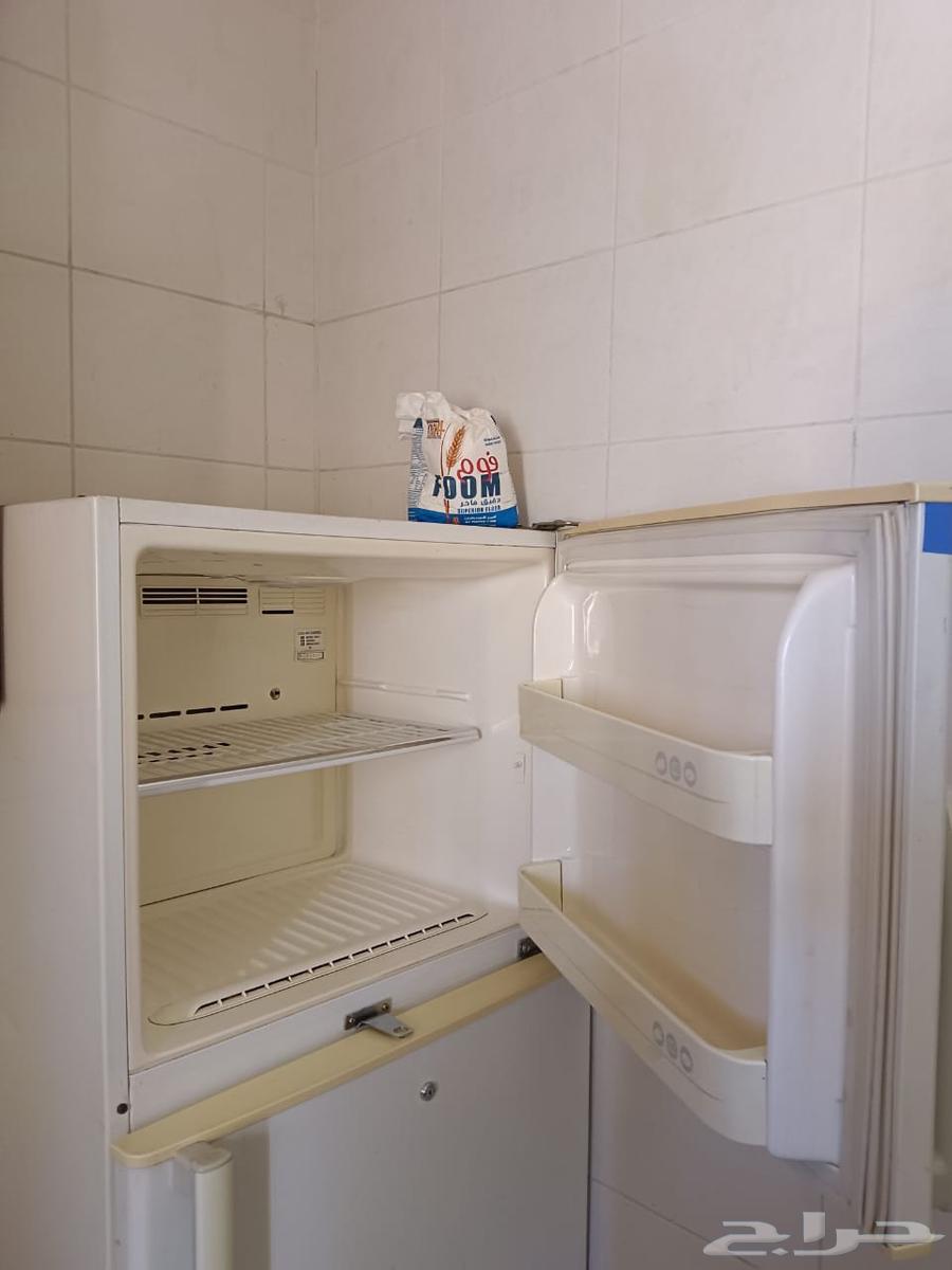 ثلاجه LG كبيره و نظيفه جدا64386417065089114
