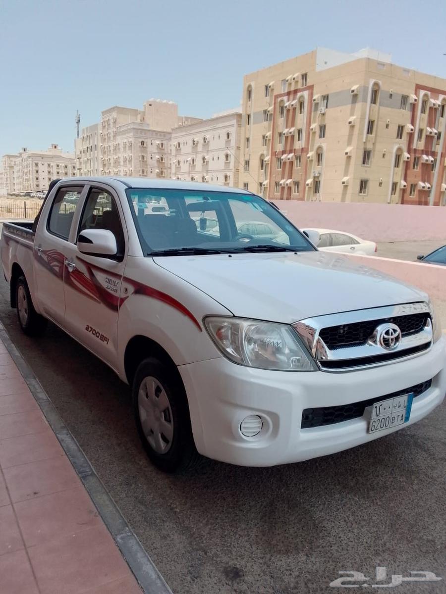 تويوتا هايلوكس 201064527136926851112