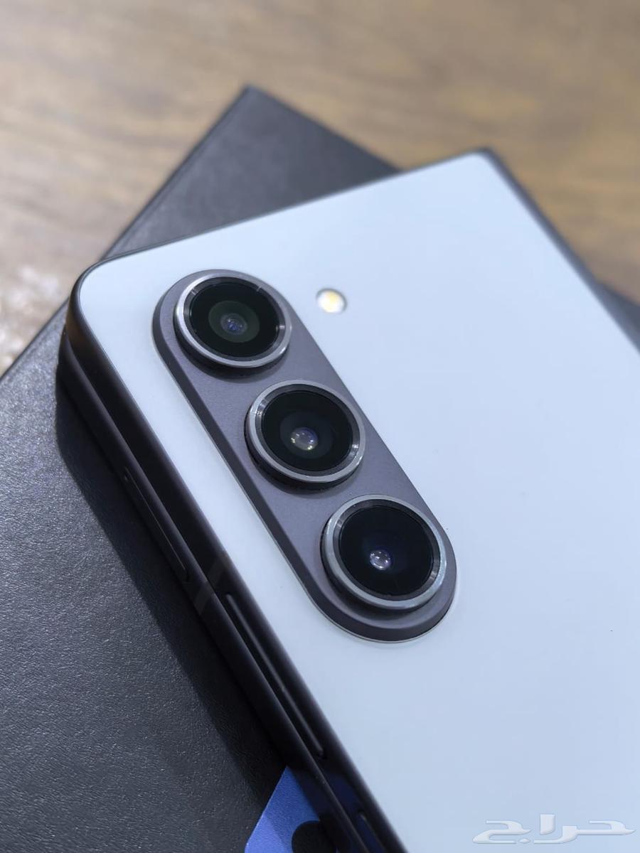 جالكسي فولد 5 ذاكرة 512 جيجا لون حصري64385425842434112