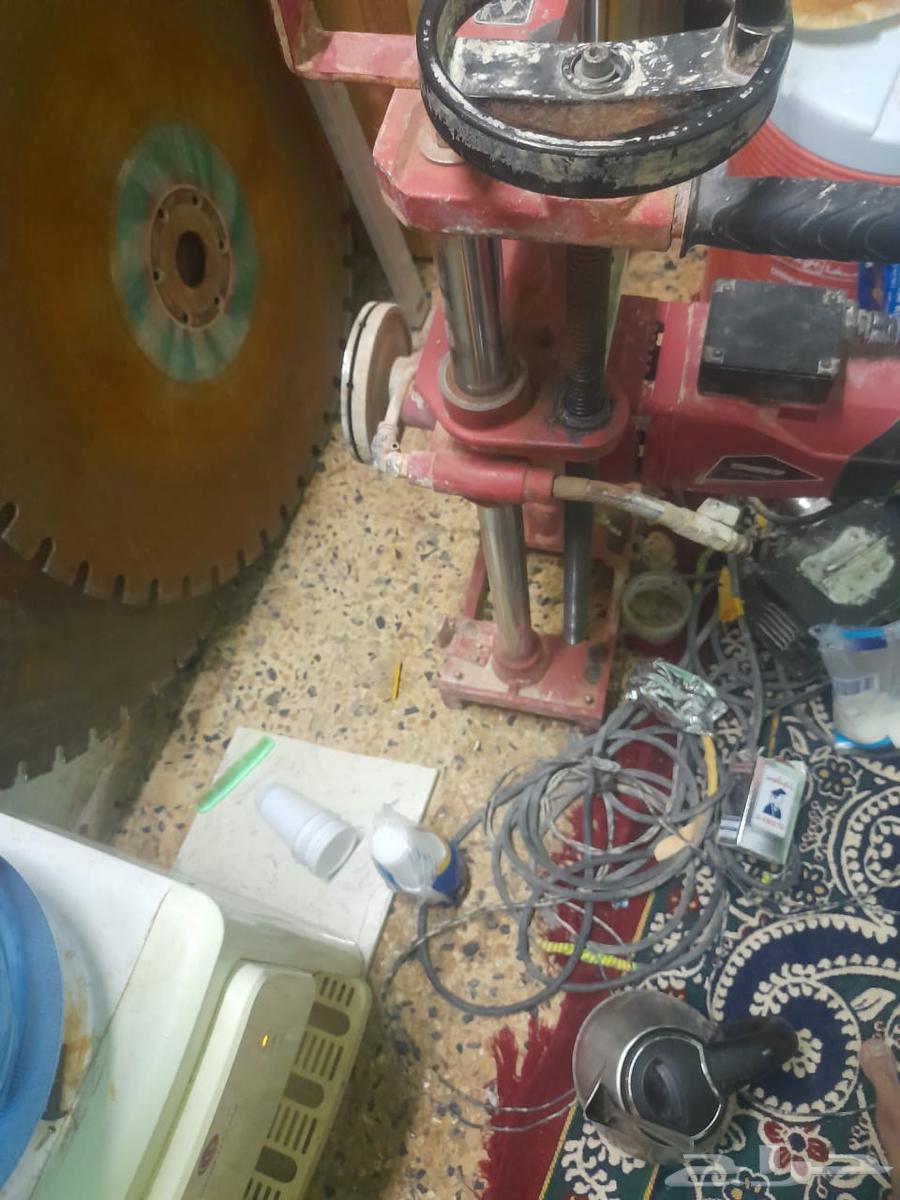 منشار خرسانه للبيع بحاتله معه عدد 2 ريشه64526676015747111