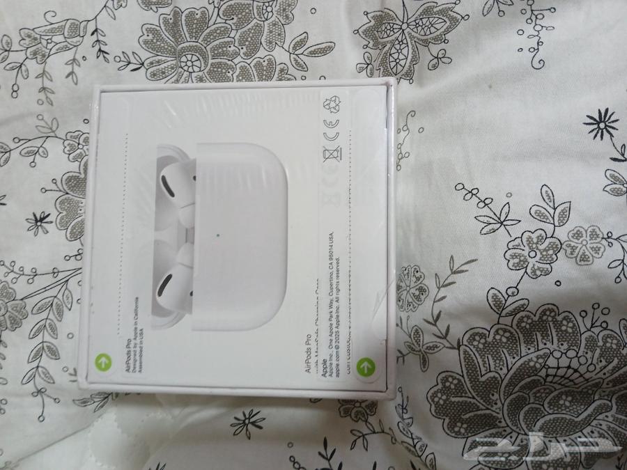 سماعة ايربودز برو لم يتم استعمالها ولا فتحها64399842595585112
