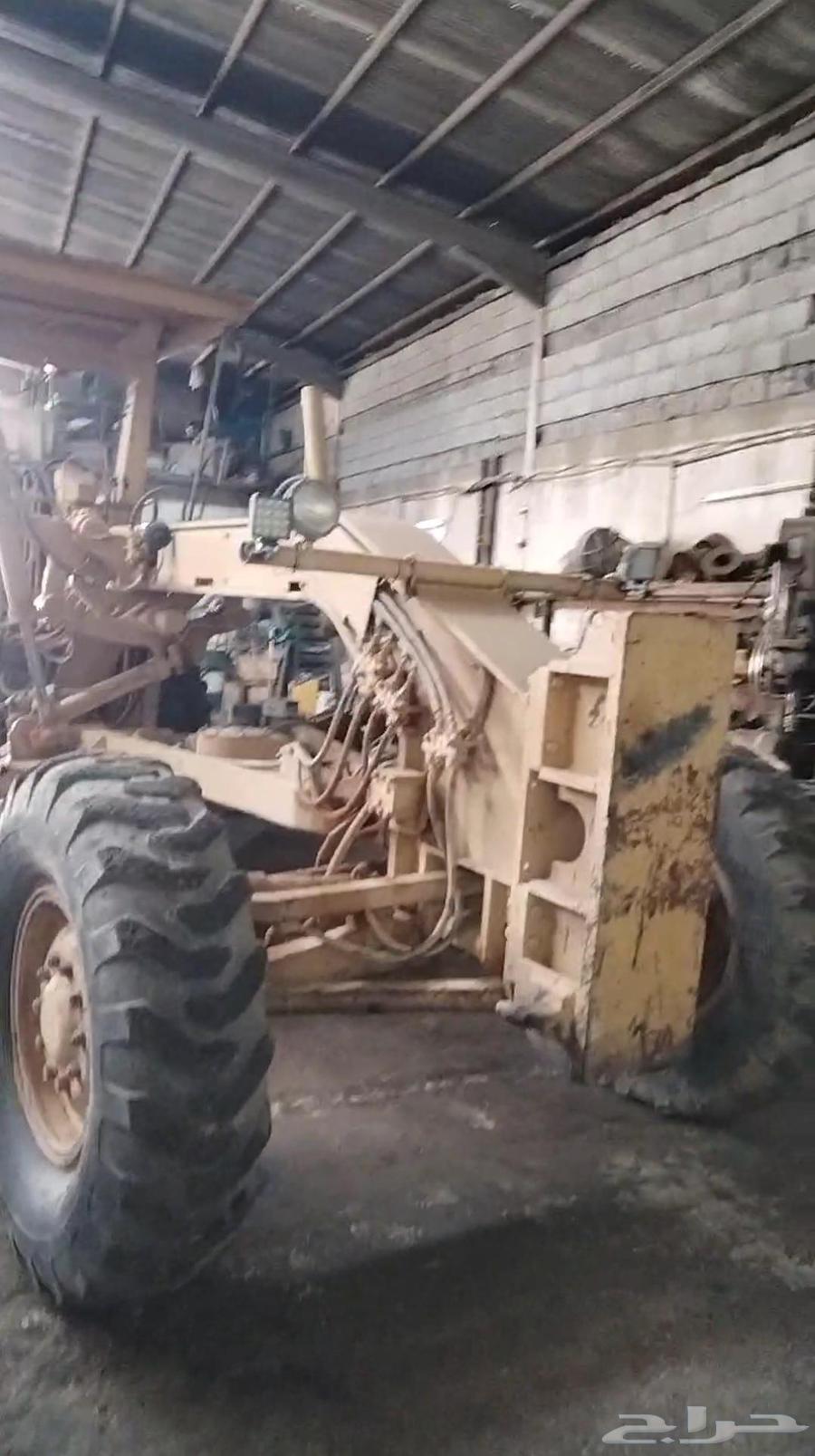 Grader 140 available for farming, railway, and narrow road works64540822656003113