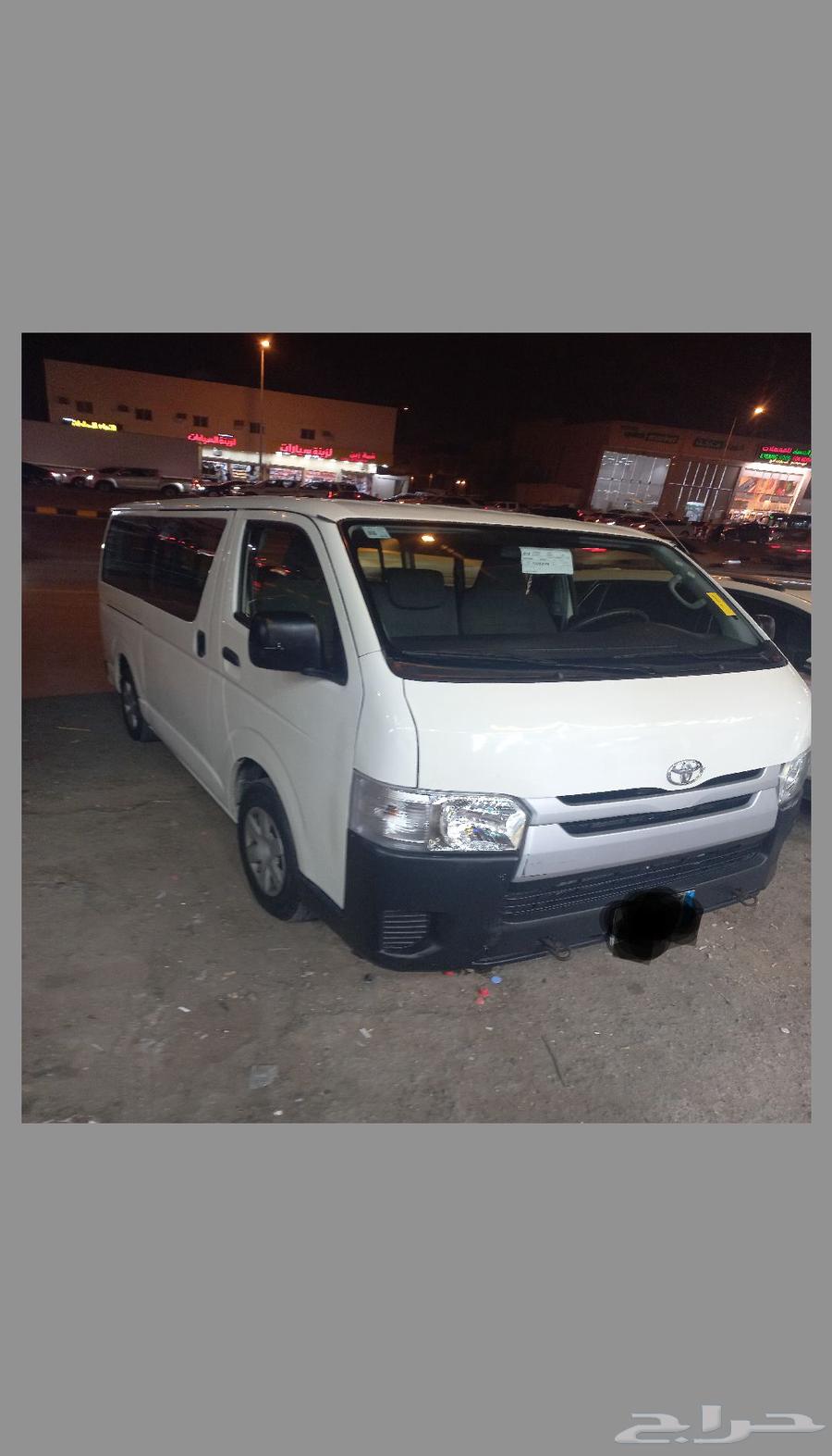 Toyota Hiace 201563618149803138111