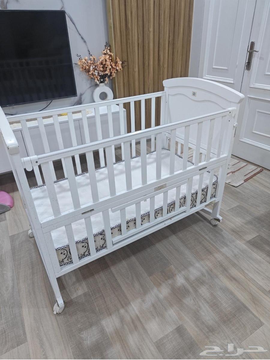 سرير اطفال نظيف64397422988161111