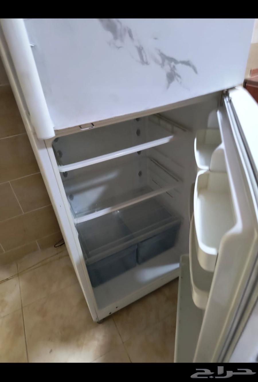 ثلاجة للبيع64397922011907111