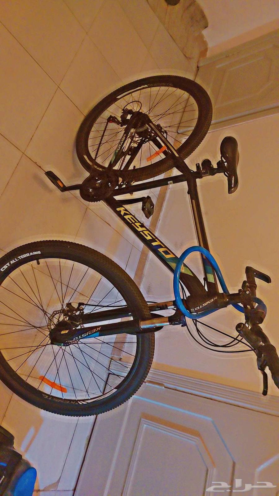 دراجه هوائيه السعر 1200ريال قابل للتفاوض64398200915331112