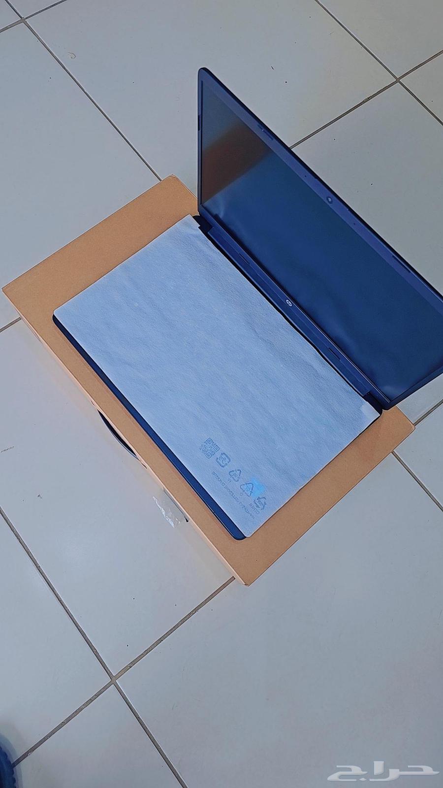 لابتوب hp شبه جديد استخدام خفيف جدا جدا للدراسه والاعمال64397422924289111