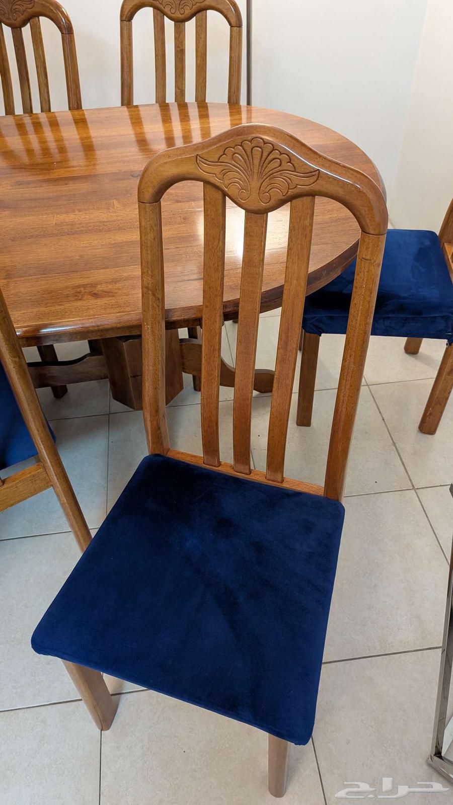 طاولة للبيع 8 كراسي64397464706818114