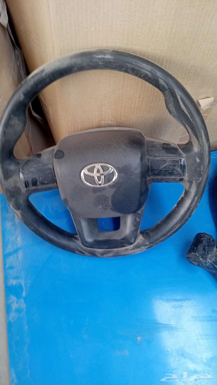 HiLux 1664552902238850110