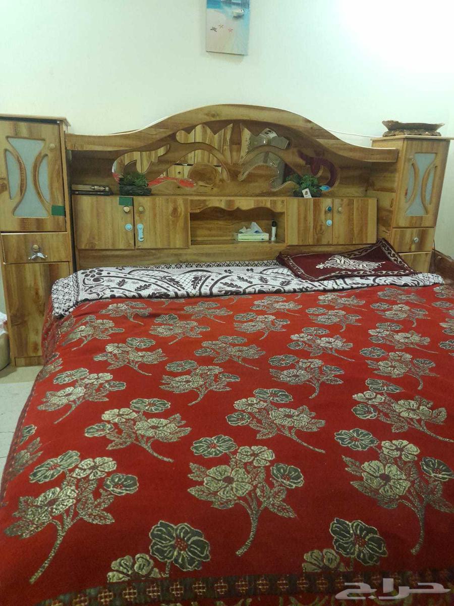 السرير بحاله ممتازه الطابعه جديده بالكرتون البيع بسبب السفر64395504278275110