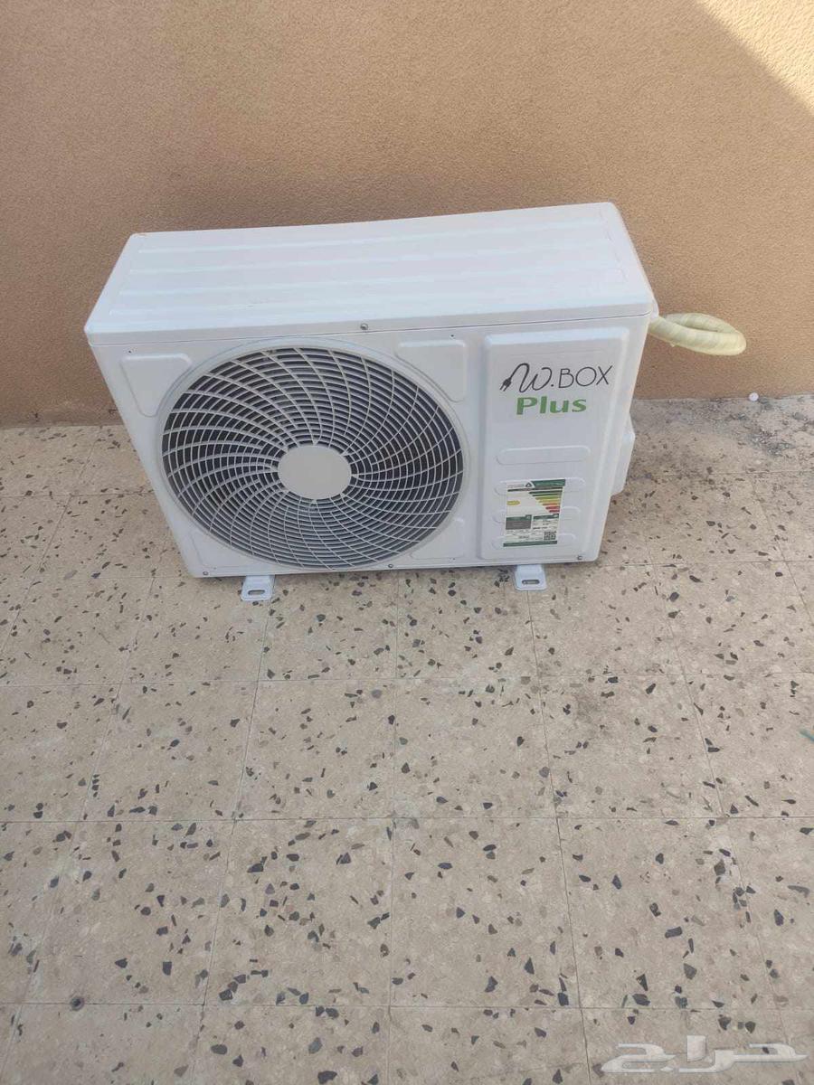 New Split Air Conditioners64396047555330114