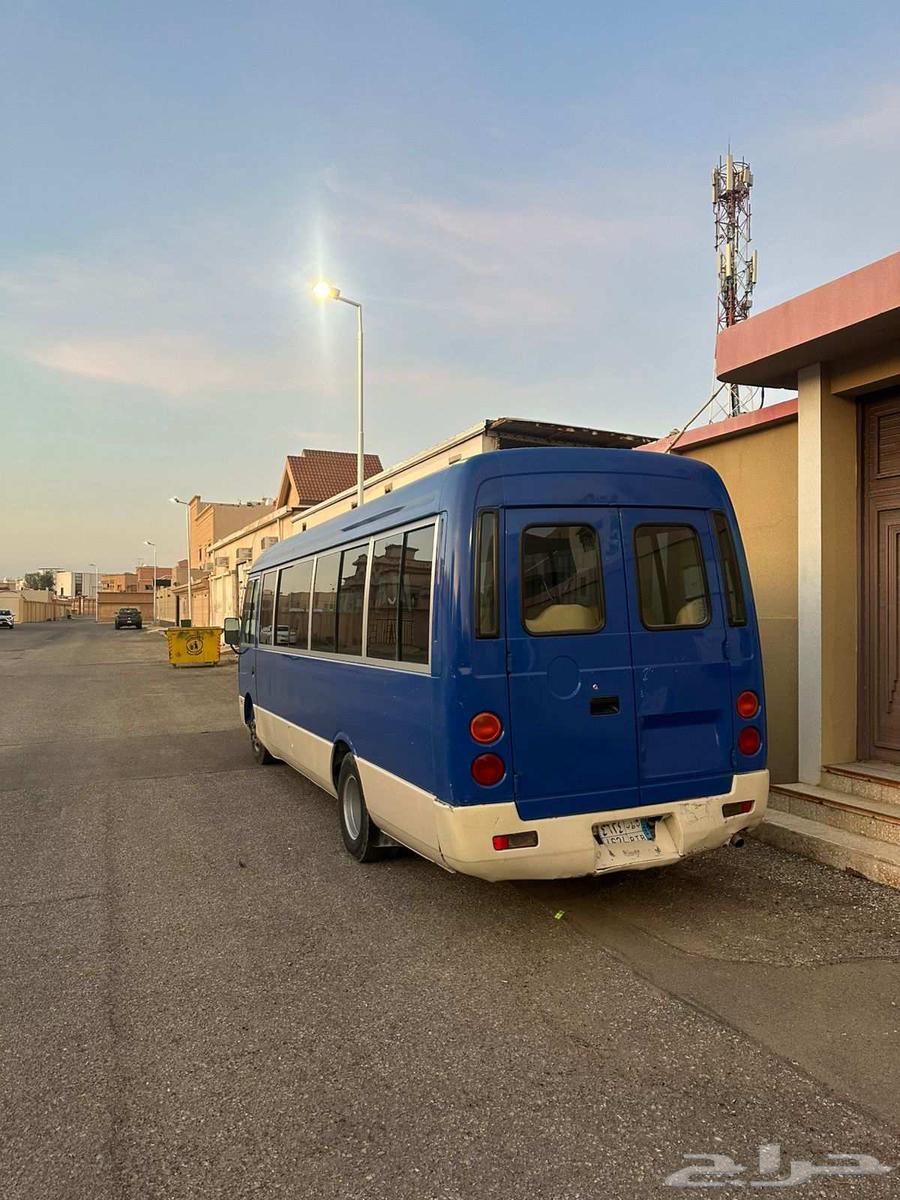تاجير باصات ماركة متسوبيشى روزا 201364545475447425111