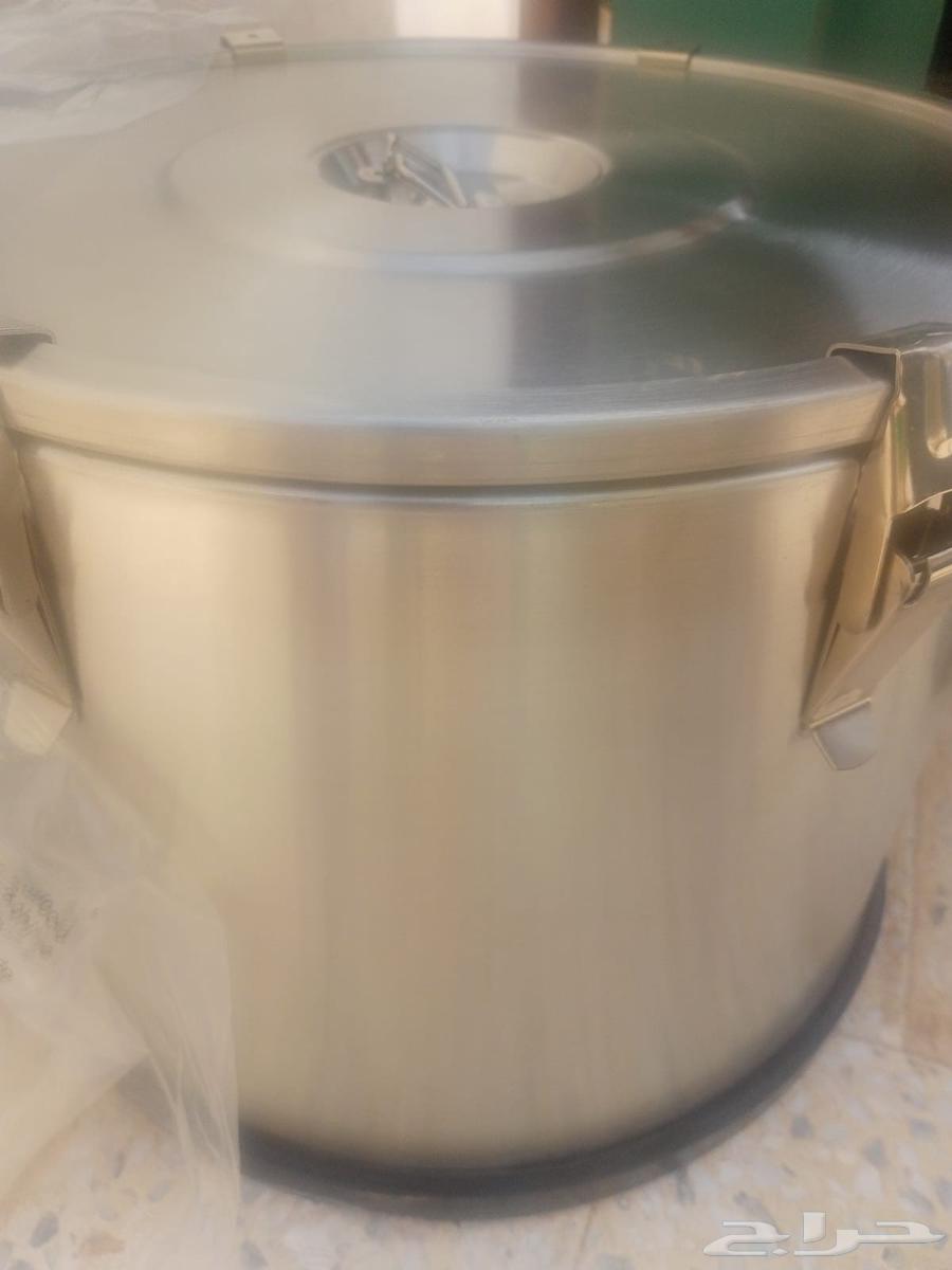 السلام عليكم يوجد حافظات طعام جديده بي الكرتين وترلات معدن64394276394881110