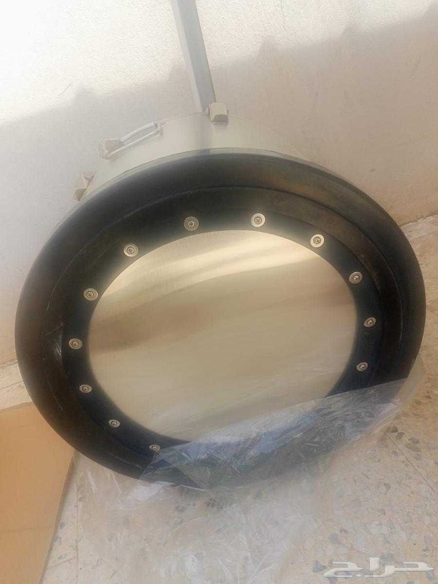 السلام عليكم يوجد حافظات طعام جديده بي الكرتين وترلات معدن64394276394881111