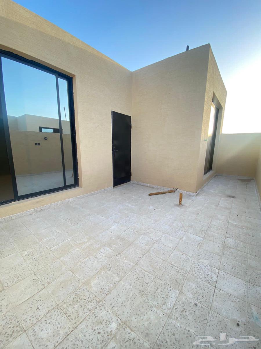 دور ارضى بصك لحاله فى حى طويق63614084851074114