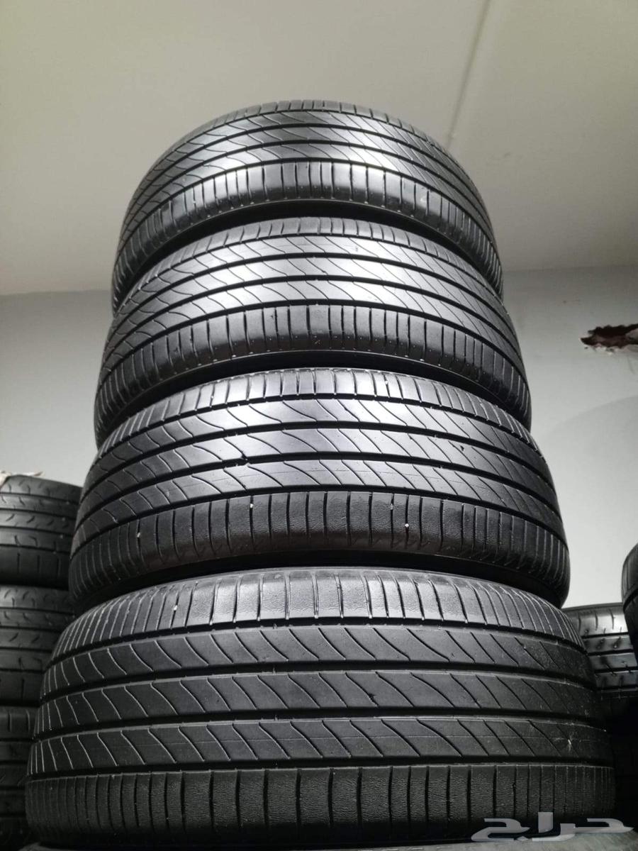 4 كفرات ميشلان مستخدم نظيف 215 55 1764540067143043110