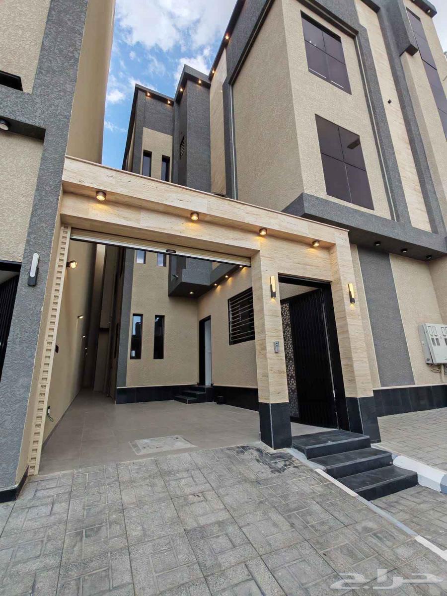 للبيع شقة دور أرضي مدخل سياره تشطيب مودرن قريبه من الخدمات63614092019073112