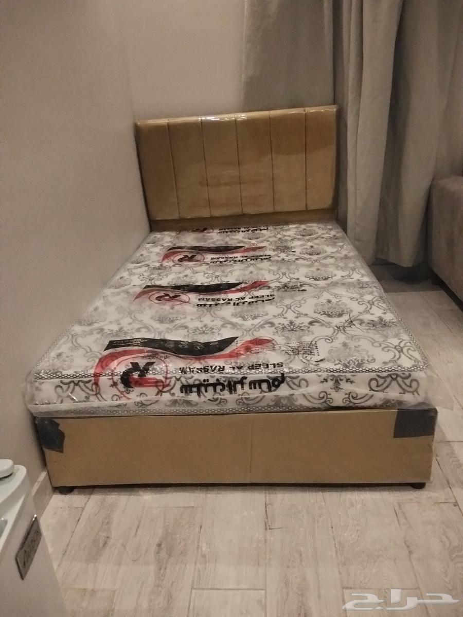 نفرونص سرير مع المرتبه جديد64393665956738110
