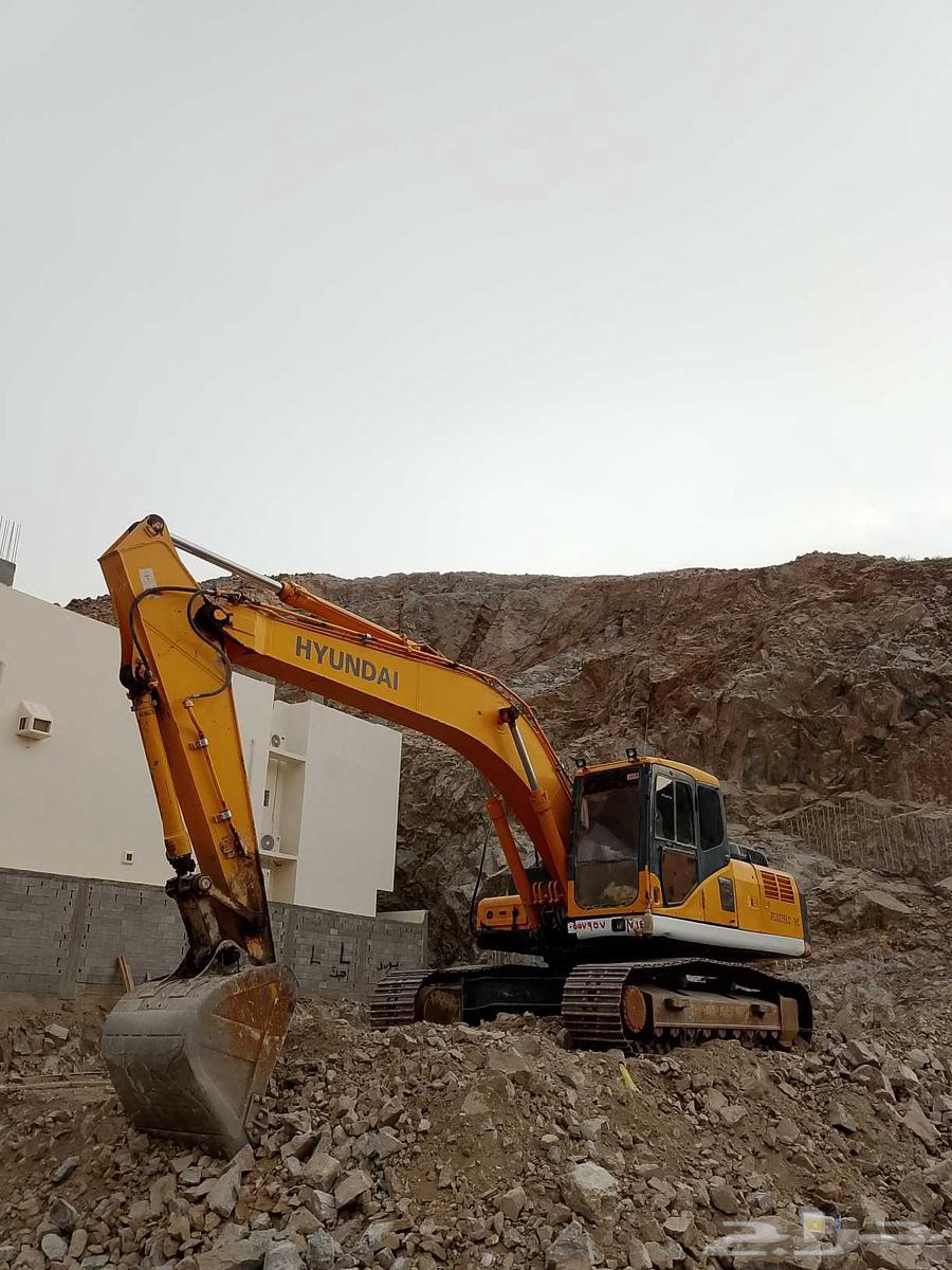 بوكلين للايجار وتكسير الجبال ولحفريات64398172524673110