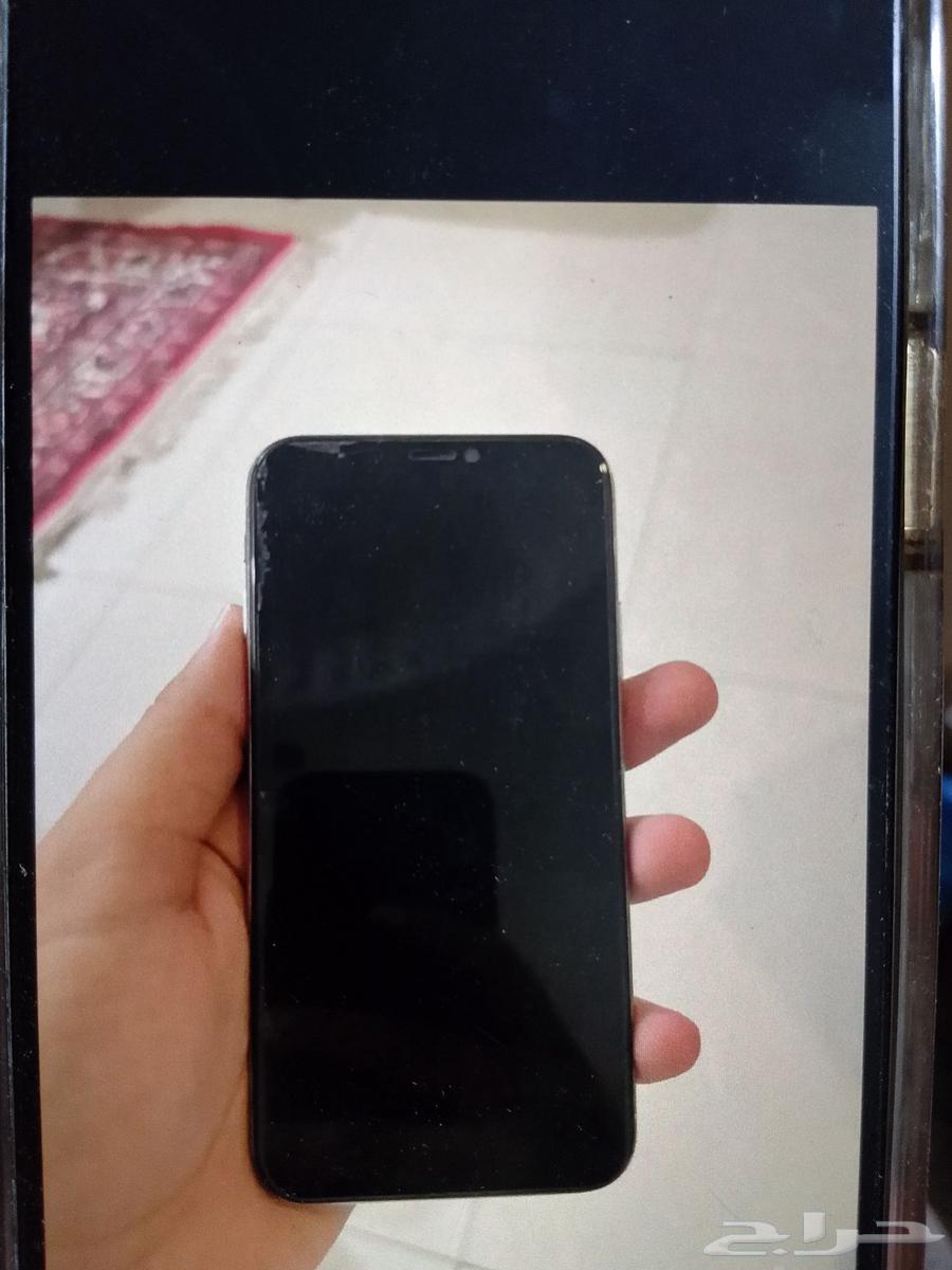 iPhone X in good condition, functional, battery and screen replaced64399327380354110