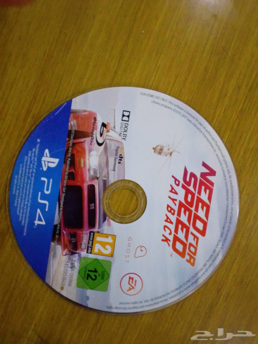 سوني 4 نظيف مع ثلاثه اشرطه نظيفه للبيع64383220117251111