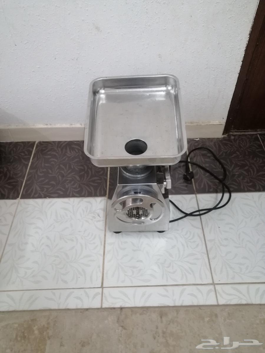 فرامه لحم ومعصوب وفلافل ايطالي شبه جديده64400398242946112