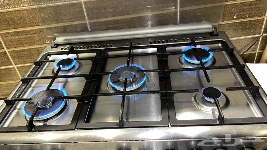 بوتاجاز وفرن شبه جديد64401146968961111