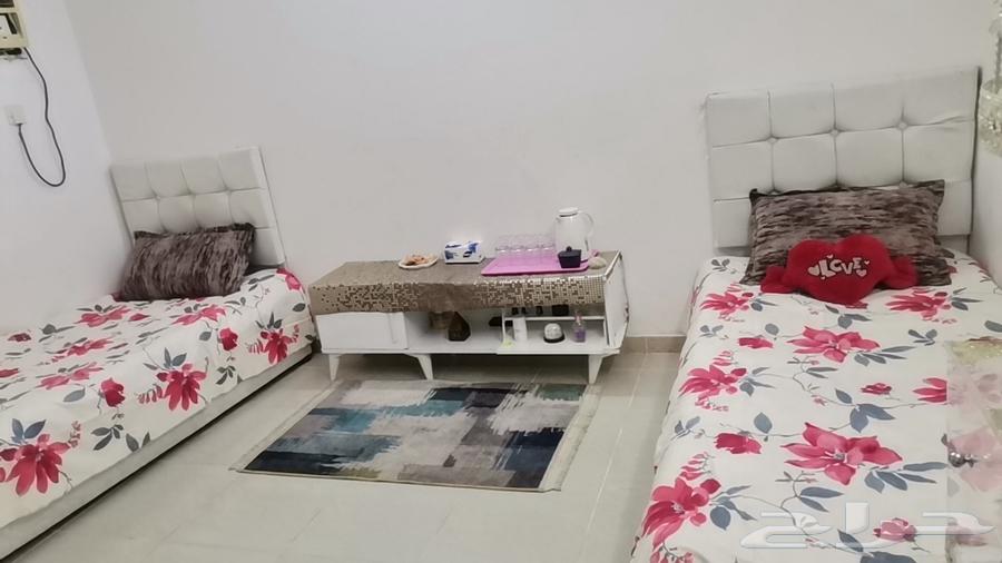 5سراير بدون مراتب وكرسي اطفال ويونت ودولاب(الدولاب مكتمل)30064396519817347114