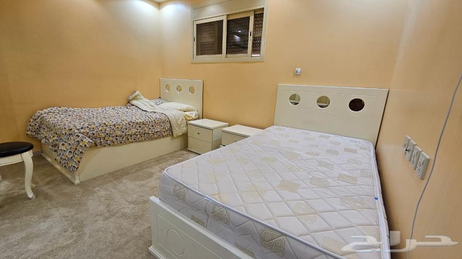 اثاث غرفة لشخصين للبيع64396240442370111