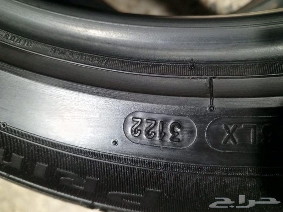 4 كفرات ميشلان مستخدم نظيف 215 55 1764540067143043113